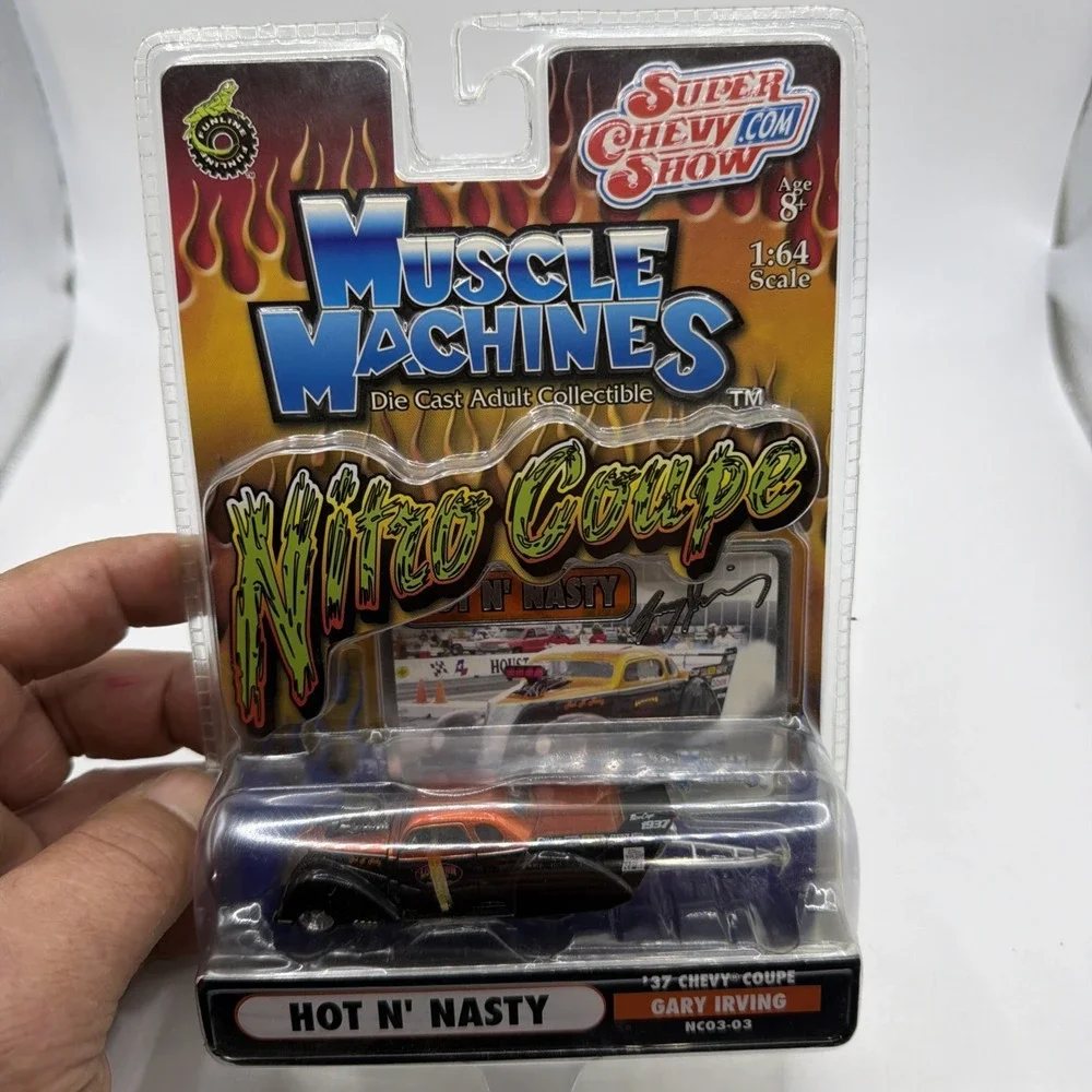 Muscle‎ Machines Nitro Coupe Hot N' Nasty '37 Chevy Coupe Gary Irving
